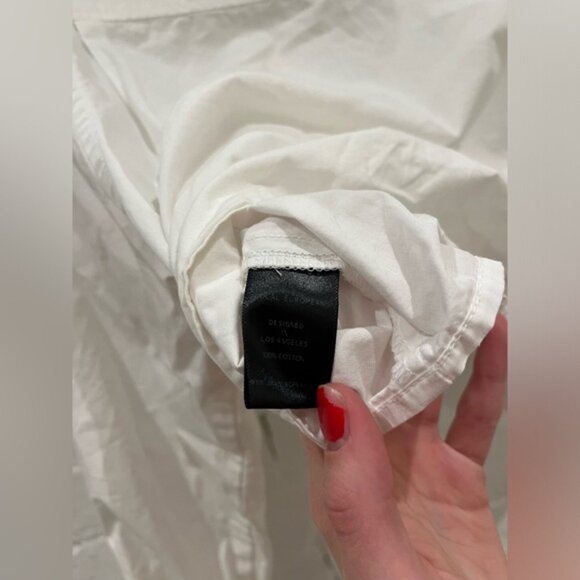 Local European Cropped White Button Down Top - Picture 3 of 8